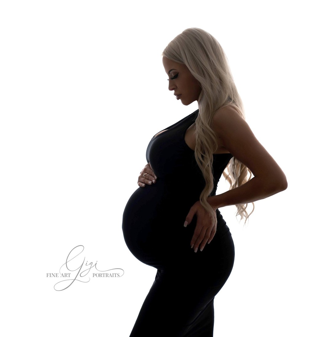 Such a classic and timeless pose. This little one will be welcomed into the world very soon and I am looking forward to creating some companion images from this maternity session.